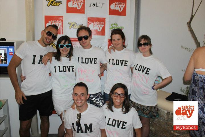 Plus grand, plus international